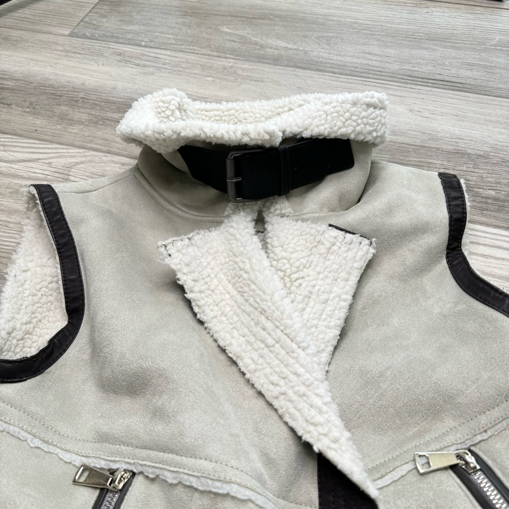 STELLA & Lorenzo Faux Shearling Moto Vest Size XS - Picture 7 of 16